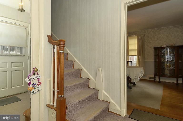 10163 Sutherland Road Silver Spring, MD 20901 - Photo 16 of 28 a view of entryway and workspace