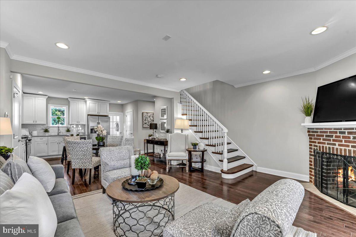135 Sycamore Road Havertown, PA 19083 - Photo 6 of 33 a living room with furniture and wooden floor
