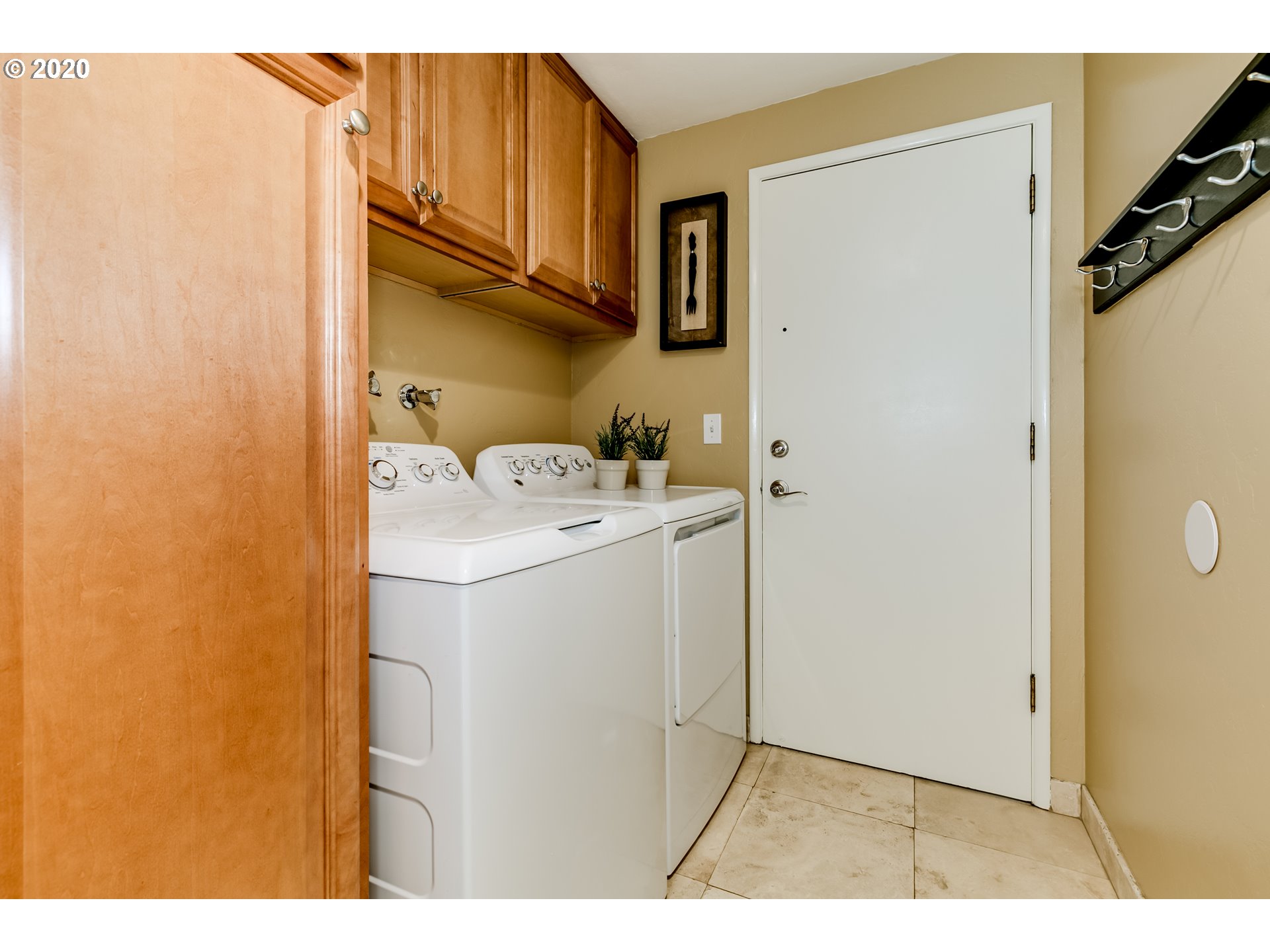 3485 Chevy Chase Street Eugene, OR 97401 - Photo 17 of 32