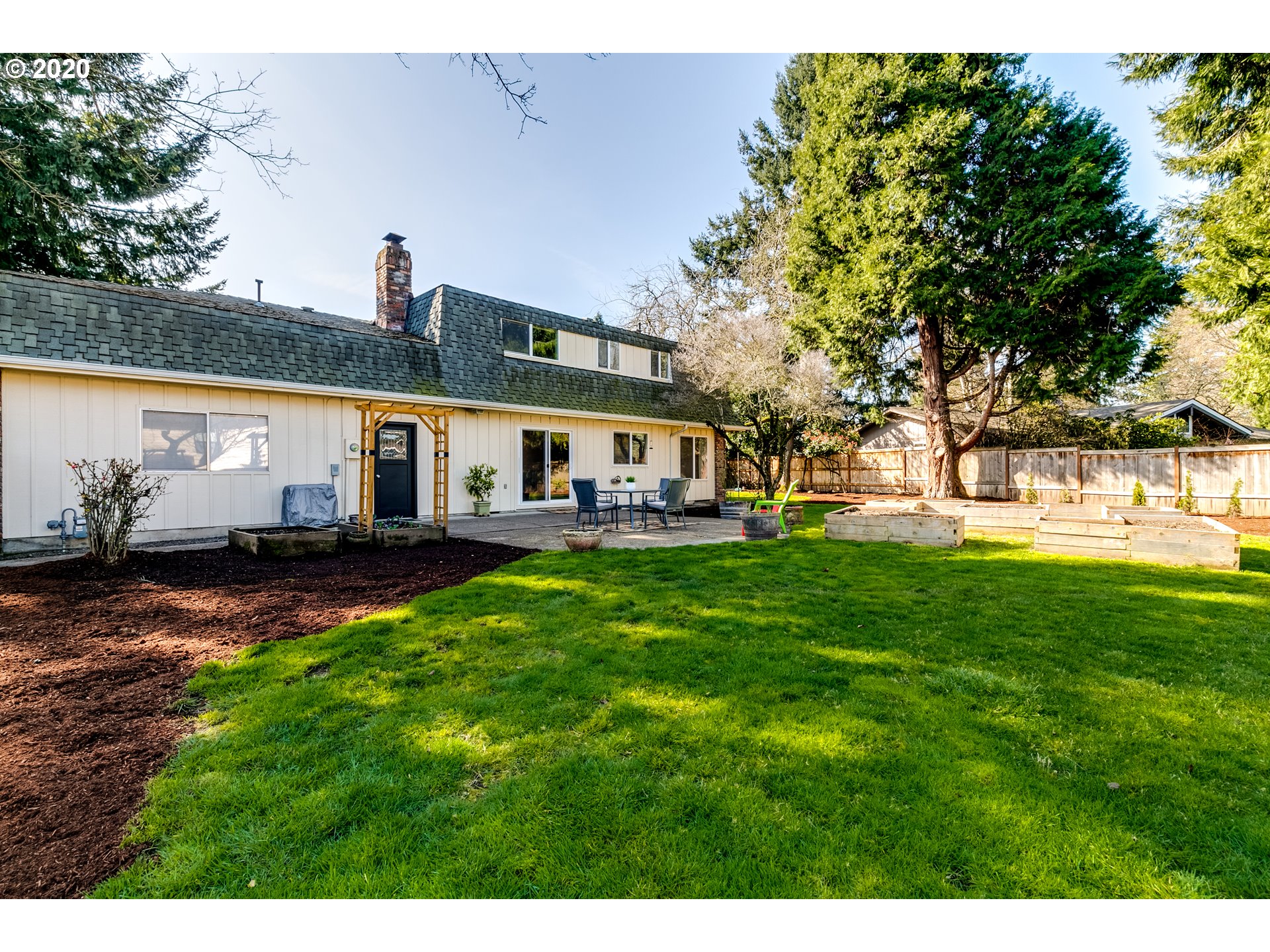 3485 Chevy Chase Street Eugene, OR 97401 - Photo 29 of 32