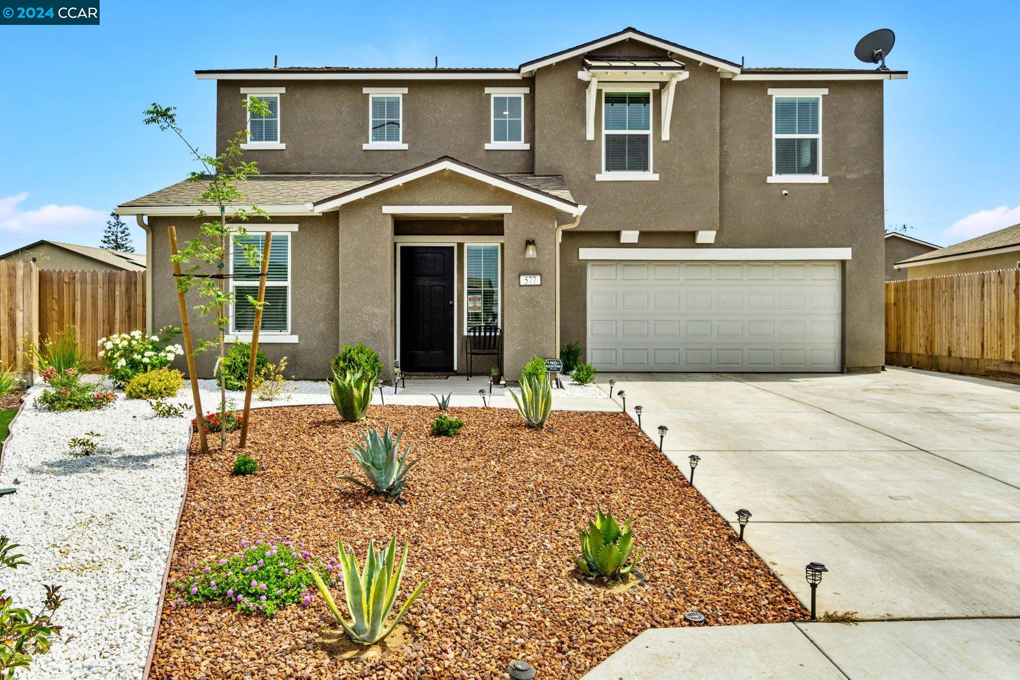 577 East Evergreen Avenue Reedley, CA 93654 - Photo 1 of 1 Gallery Image 1