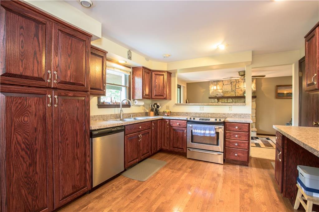 262 Glade Mill Road Valencia, PA 16059 - Photo 3 of 15
