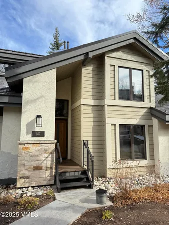$1,895,000 | 185 Willis Place, Unit 187, Beaver Creek, CO 81620