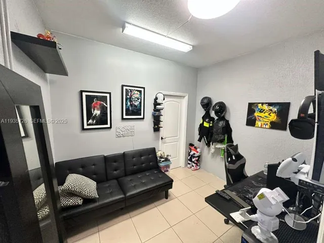 $3,100 | 9350 Southwest 171st Court, Unit 9350, Miami, FL 33196