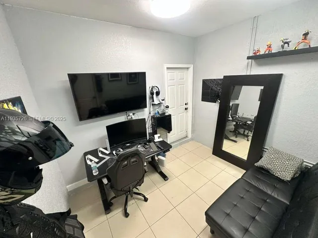 $3,100 | 9350 Southwest 171st Court, Unit 9350, Miami, FL 33196