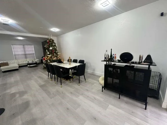 $3,100 | 9350 Southwest 171st Court, Unit 9350, Miami, FL 33196