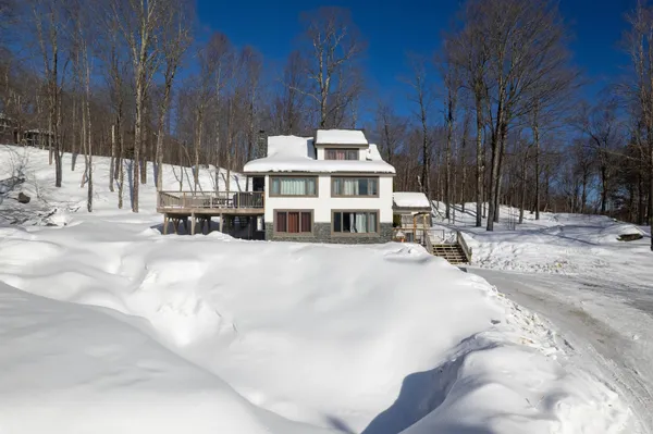 $2,750,000 | 300 Trailside Drive, Unit D, Killington, VT 05751