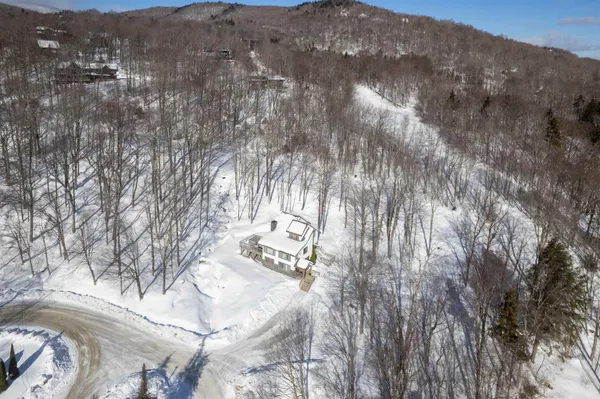 $2,750,000 | 300 Trailside Drive, Unit D, Killington, VT 05751