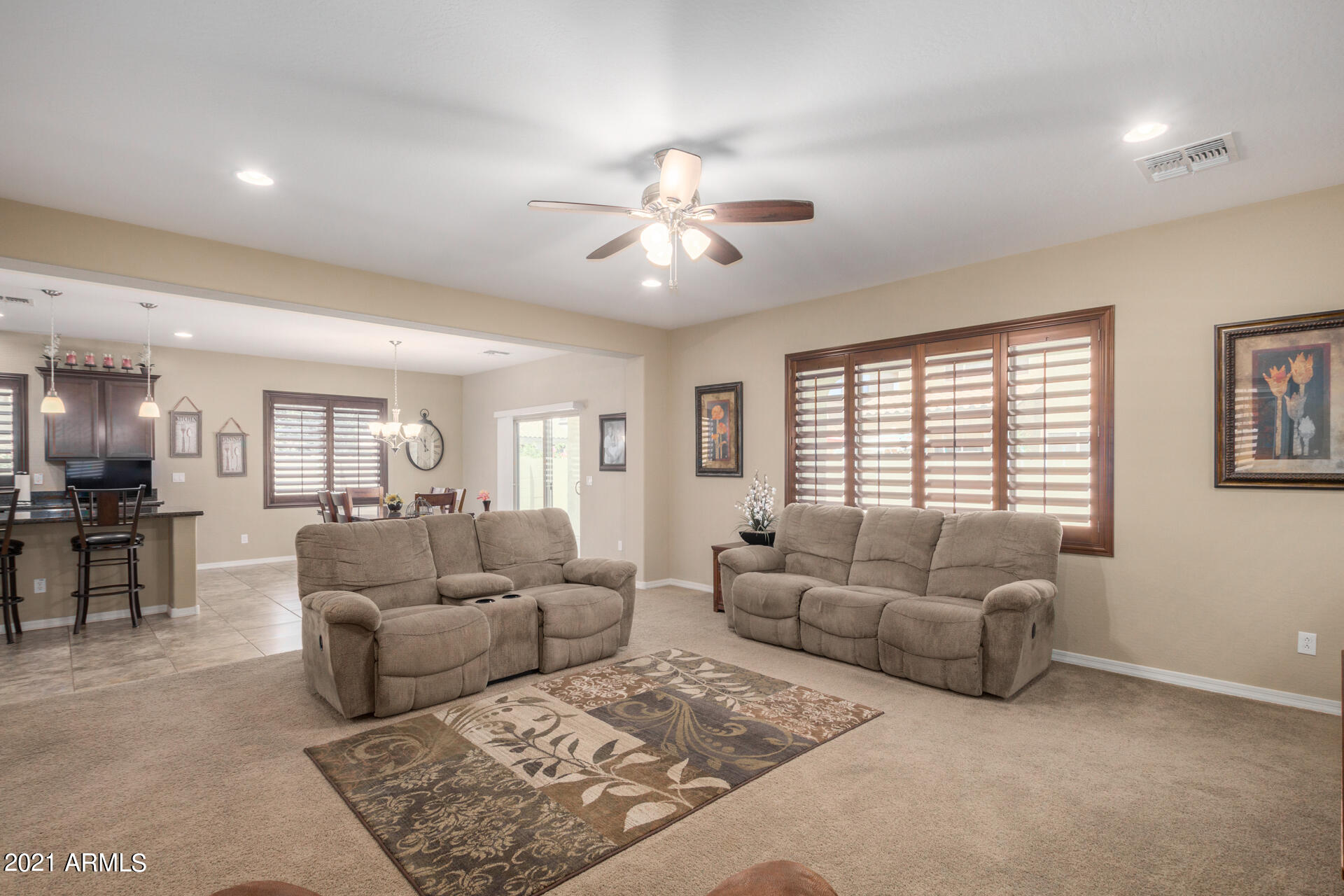 3144 East Ivanhoe Street Gilbert, AZ 85295 - Photo 4 of 28 04 - Ivanhoe