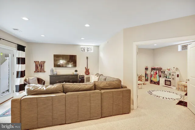 $1,439,000 | 8028 Wellington Road, Alexandria, VA 22308