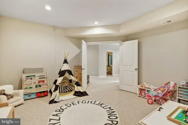 $1,439,000 | 8028 Wellington Road, Alexandria, VA 22308