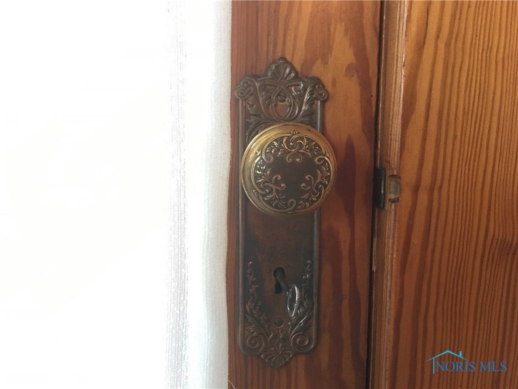 317 Rice Street Elmore, OH 43416 - Photo 12 of 35 Gallery Image 12