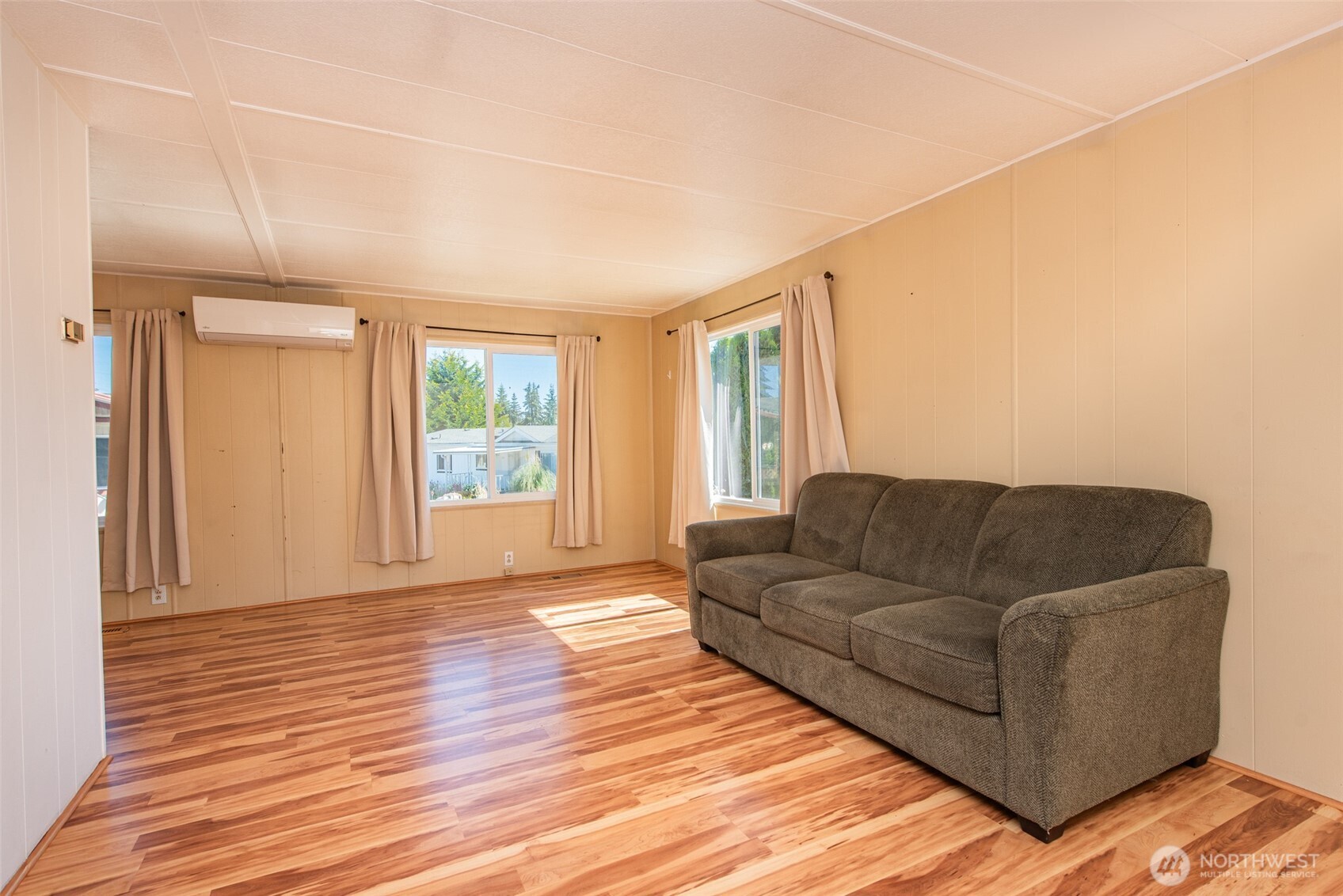 921 South 3rd Avenue, Unit 15 Sequim, WA 98382 - Photo 11 of 34