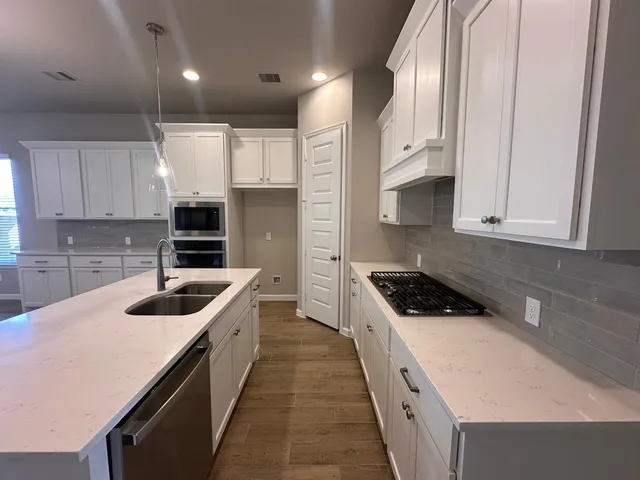 $2,590 | 6030 Cottontail Lane, Manvel, TX 77578