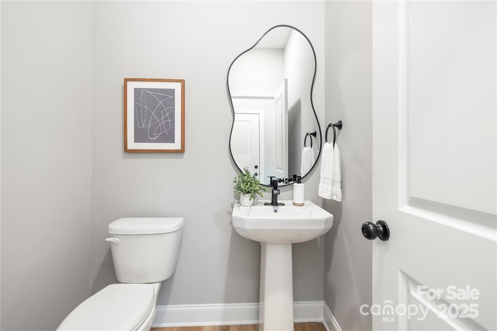 2003 Ashley Road Charlotte, NC 28208 - Photo 14 of 26 Gallery Image 14