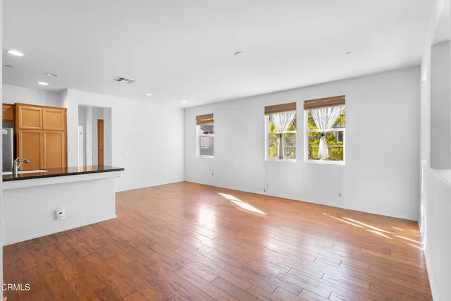 $589,900 | 3100 North Ventura Road, Oxnard, CA 93036