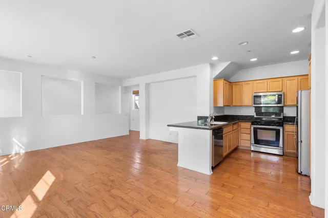 $589,900 | 3100 North Ventura Road, Oxnard, CA 93036