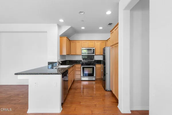 $575,000 | 3100 North Ventura Road, Oxnard, CA 93036