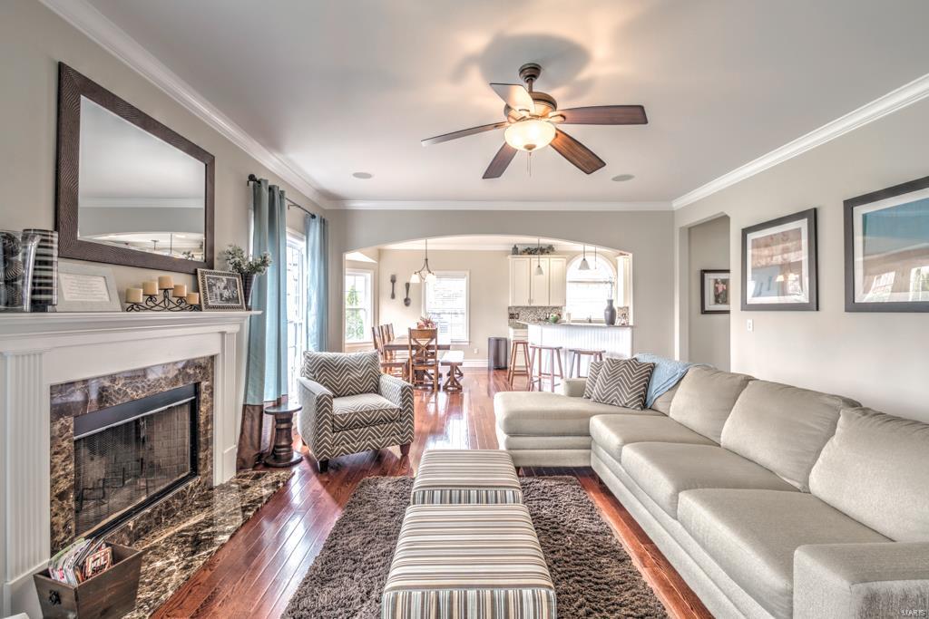 870 North Sappington Road St. Louis, MO 63122 - Photo 2 of 36 Gallery Image 2
