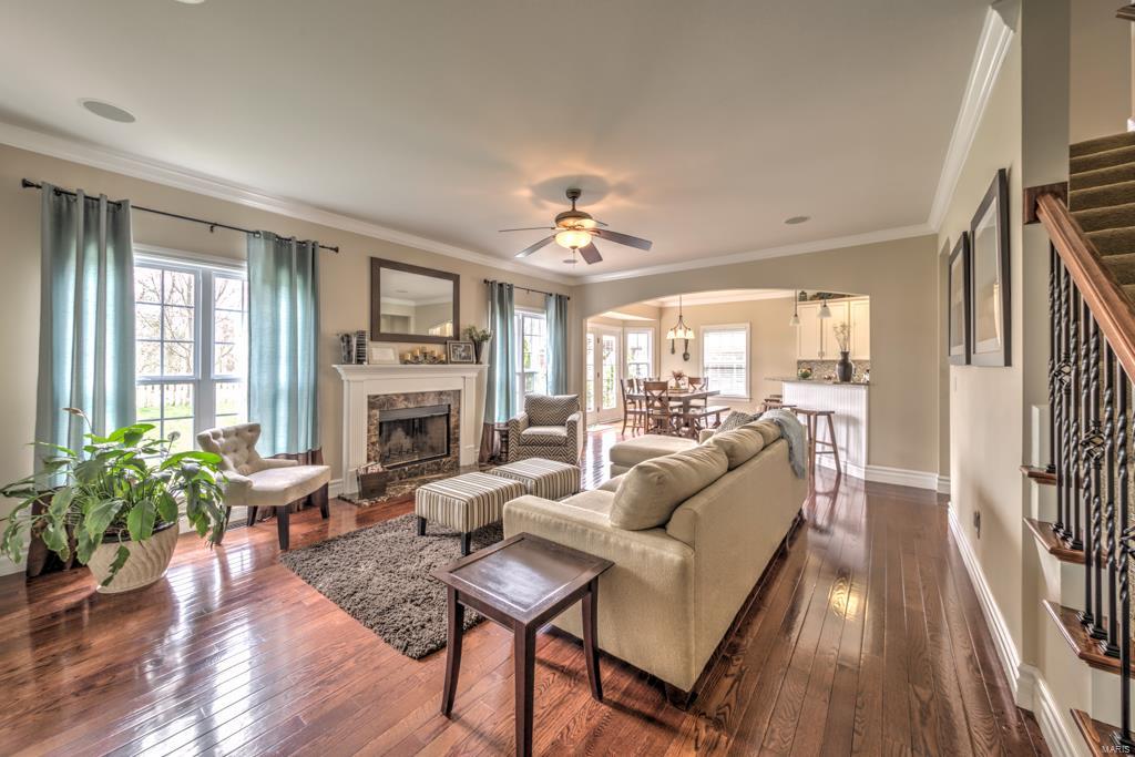 870 North Sappington Road St. Louis, MO 63122 - Photo 3 of 36 Gallery Image 3