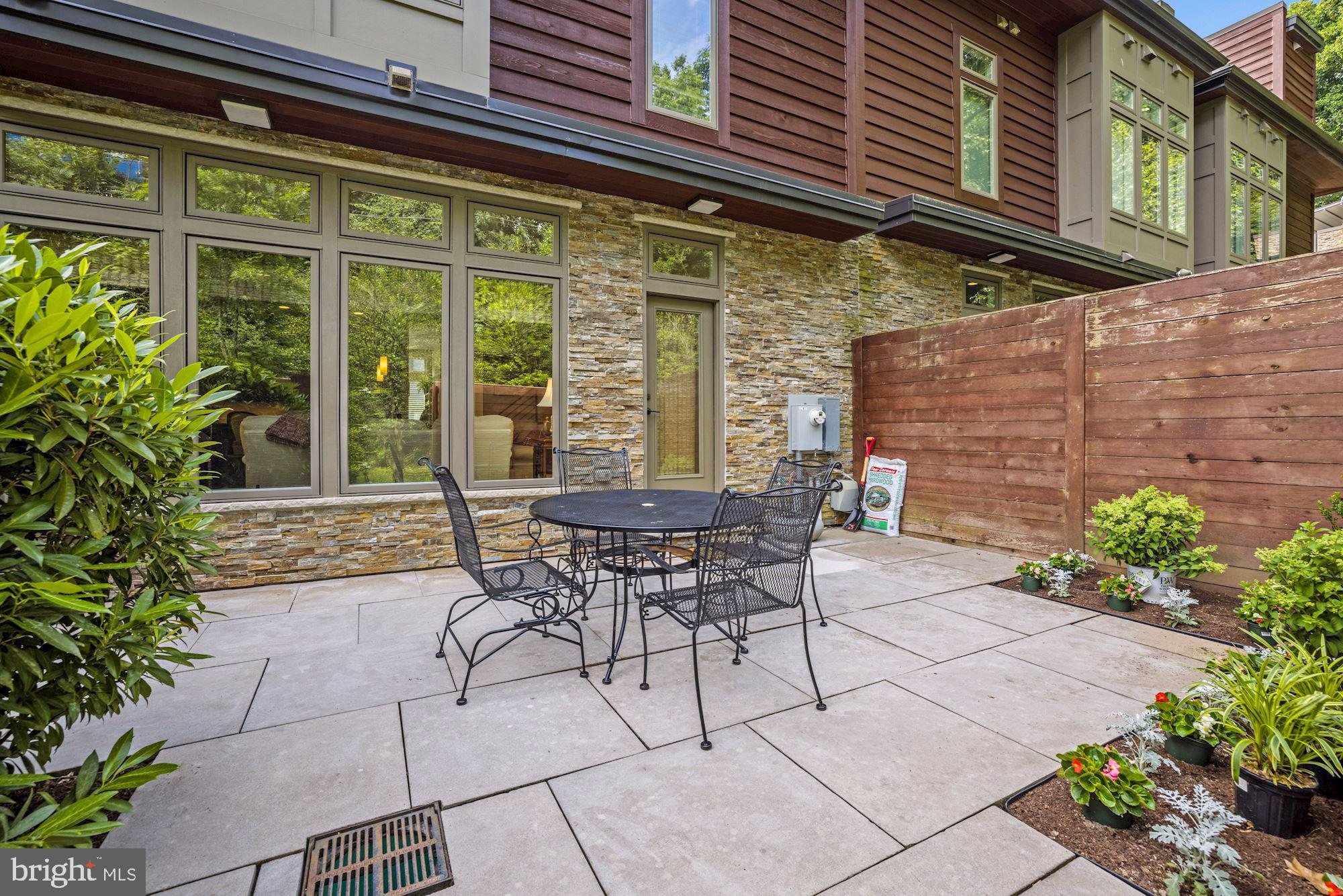 5129 Willet Bridge Road Bethesda, MD 20816 - Photo 37 of 40 Pretty & private patio