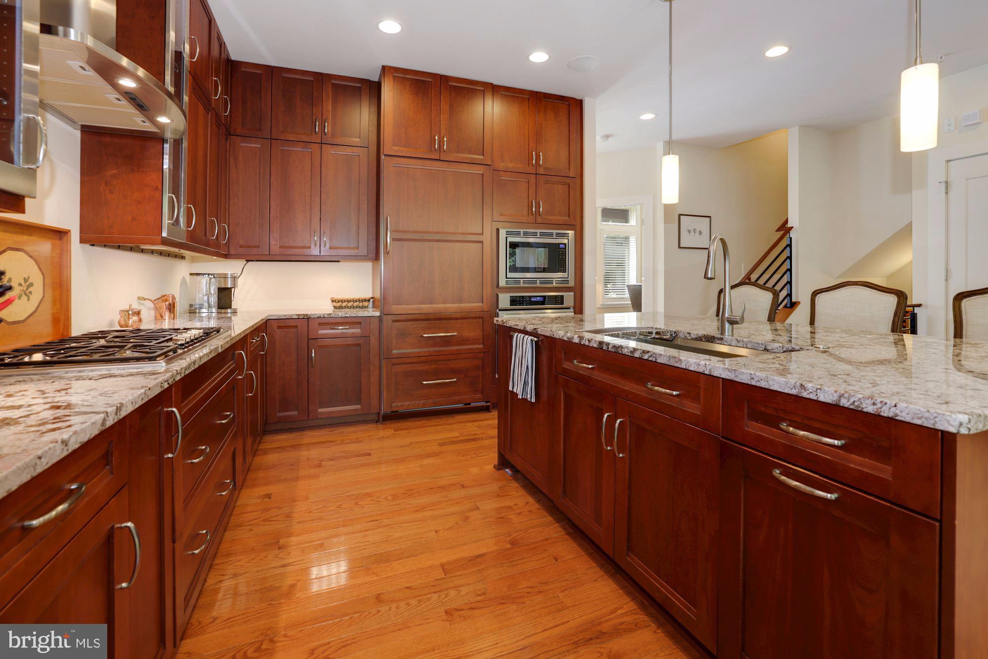 5129 Willet Bridge Road Bethesda, MD 20816 - Photo 5 of 40 Kitchen