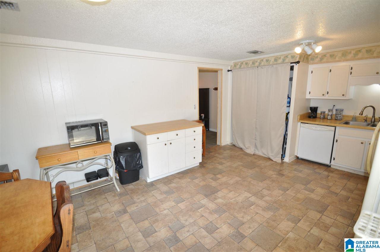 7907 Robbins Circle Dora, AL 35062 - Photo 12 of 26