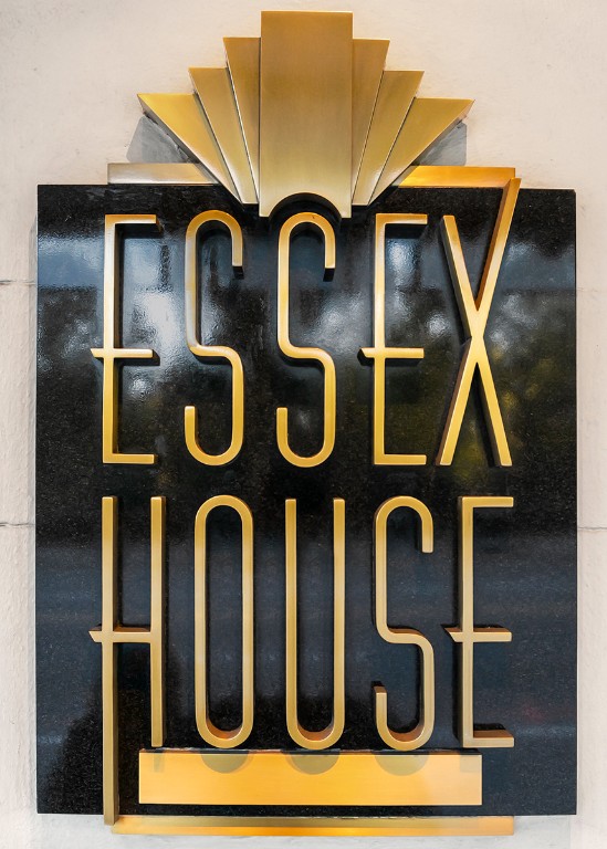 160 Central Park South, Unit 1201 Manhattan, NY 10019 - Photo 14 of 20 a front view of a house with garden