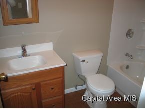 2718 Black Springfield, IL 62702 - Photo 11 of 22