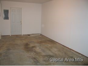 2718 Black Springfield, IL 62702 - Photo 22 of 22