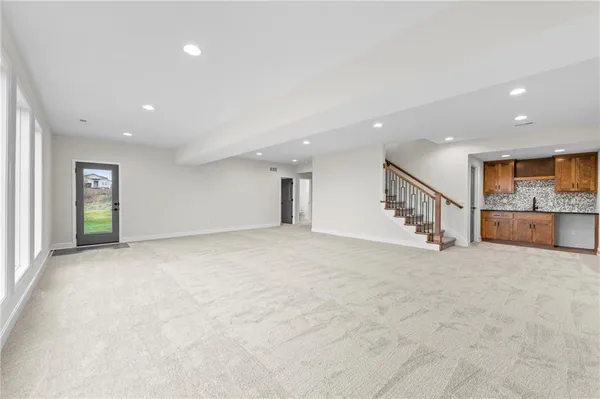 $569,700 | 10619 North Bell Street, Kansas City, MO 64155