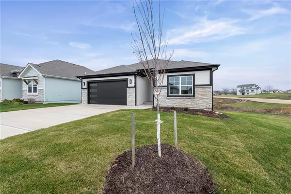 $569,700 | 10619 North Bell Street, Kansas City, MO 64155
