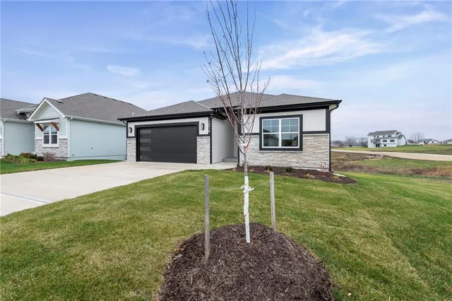 $567,900 | 10619 North Bell Street, Kansas City, MO 64155