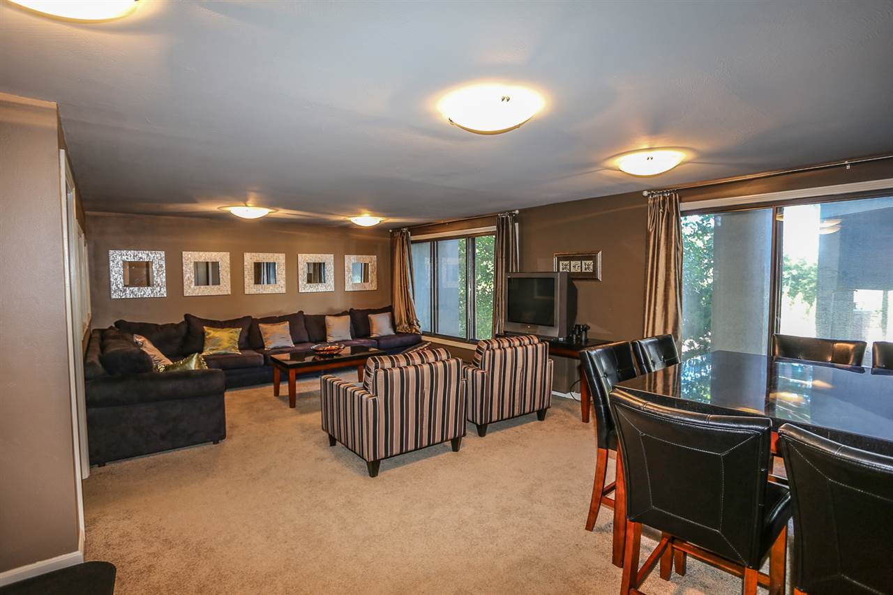 55 River Road, Unit 10D Manchester, NH 03104 - Photo 6 of 12 Gallery Image 6
