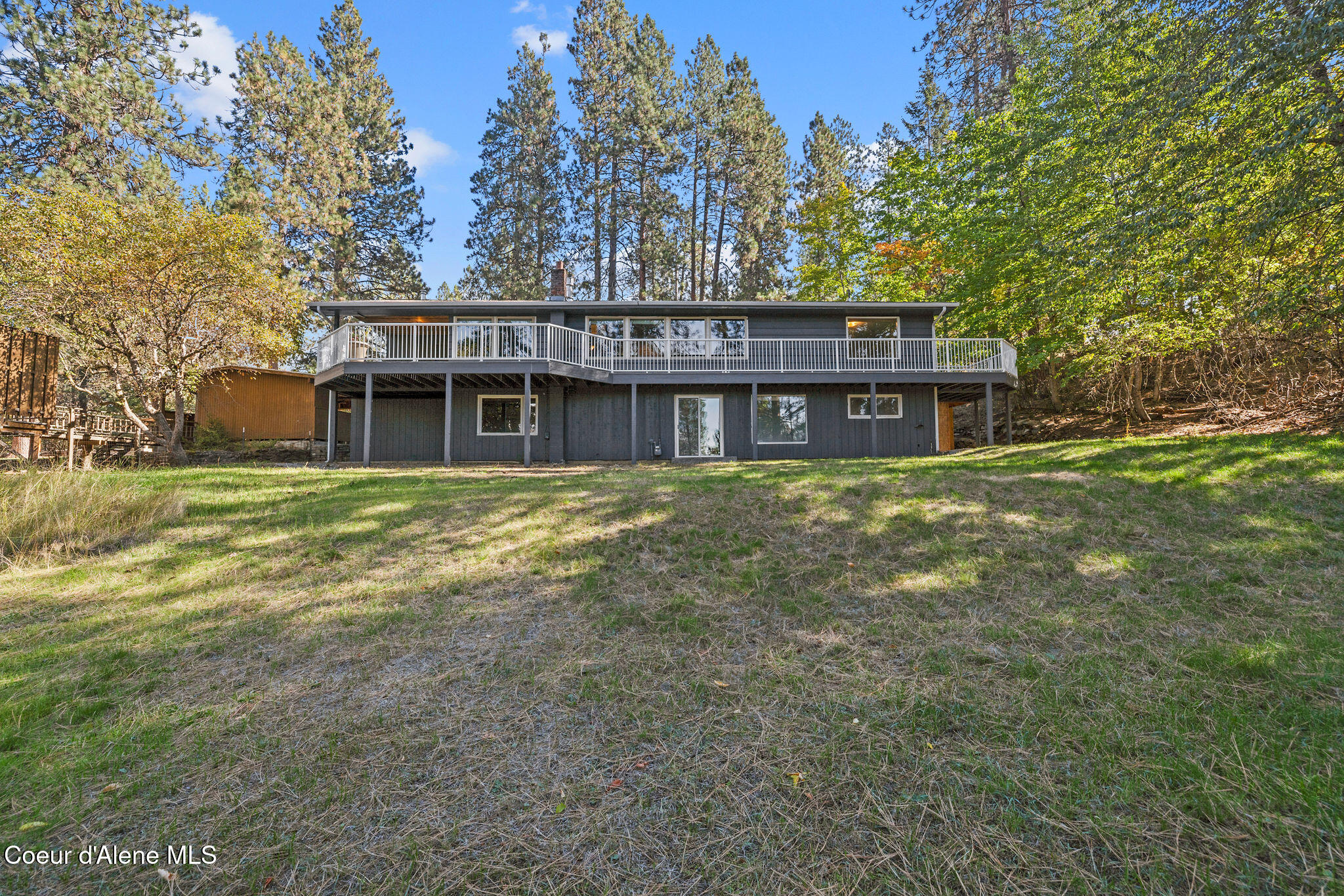 957 East Giesa Road Coeur D'Alene, ID 83814 - Photo 13 of 42 Backyard