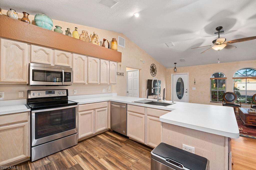 9747 Spring Ridge Circle Estero, FL 33928 - Photo 11 of 37 Gallery Image 11