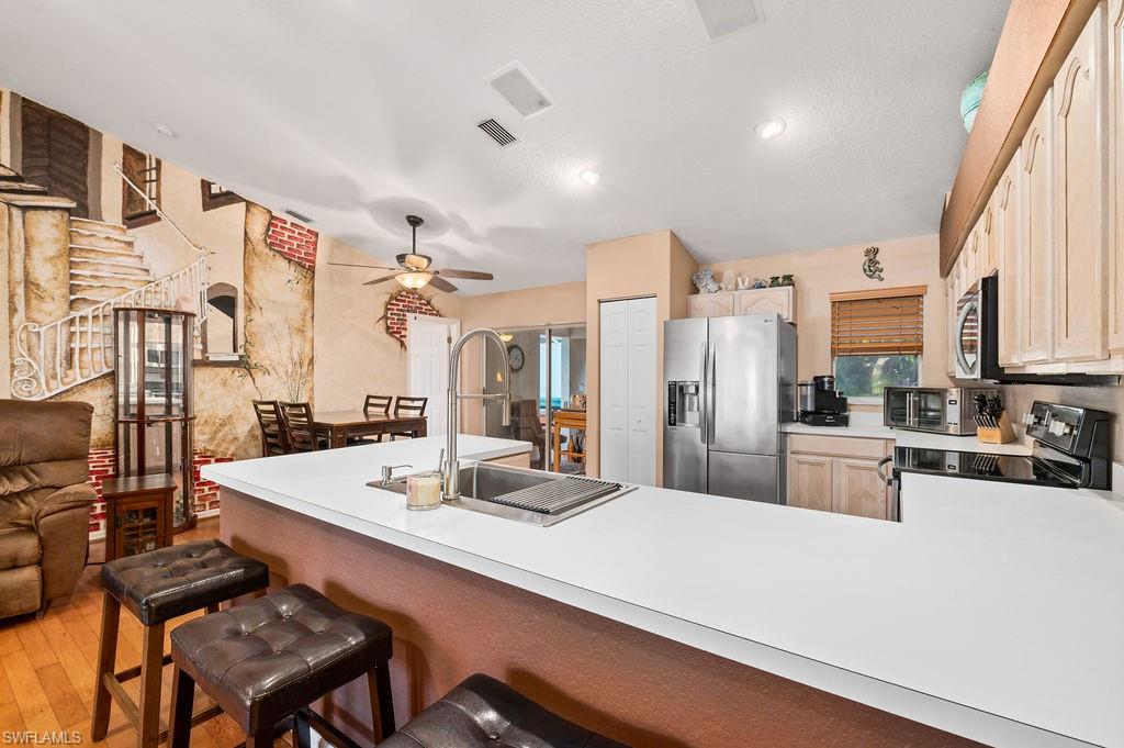 9747 Spring Ridge Circle Estero, FL 33928 - Photo 6 of 37 Gallery Image 6