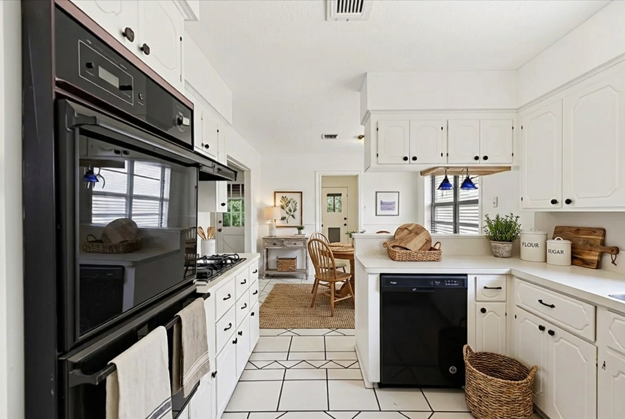 2708 Valley Forge Drive Pasadena, TX 77502 - Photo 10 of 21 Virtual Stage