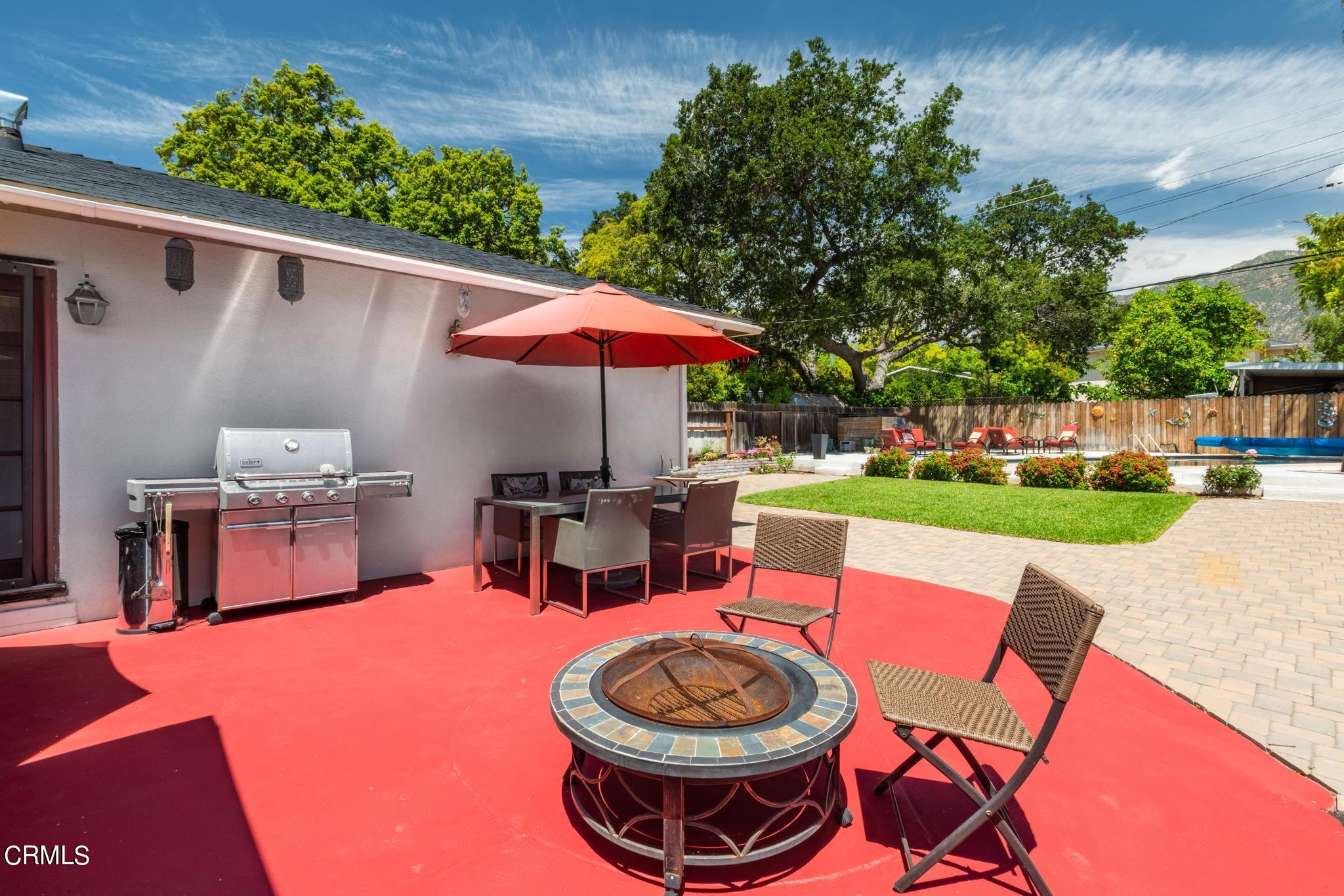 2399 Brigden Road Pasadena, CA 91104 - Photo 24 of 32 a balcony with table and chairs