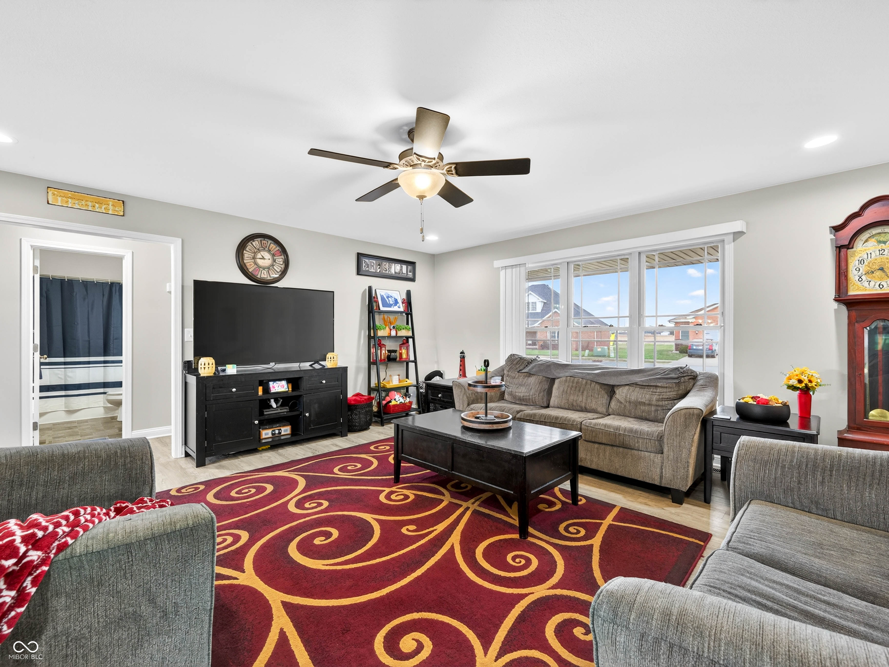 5997 Spring Meadow Lane Seymour, IN 47274 - Photo 8 of 90