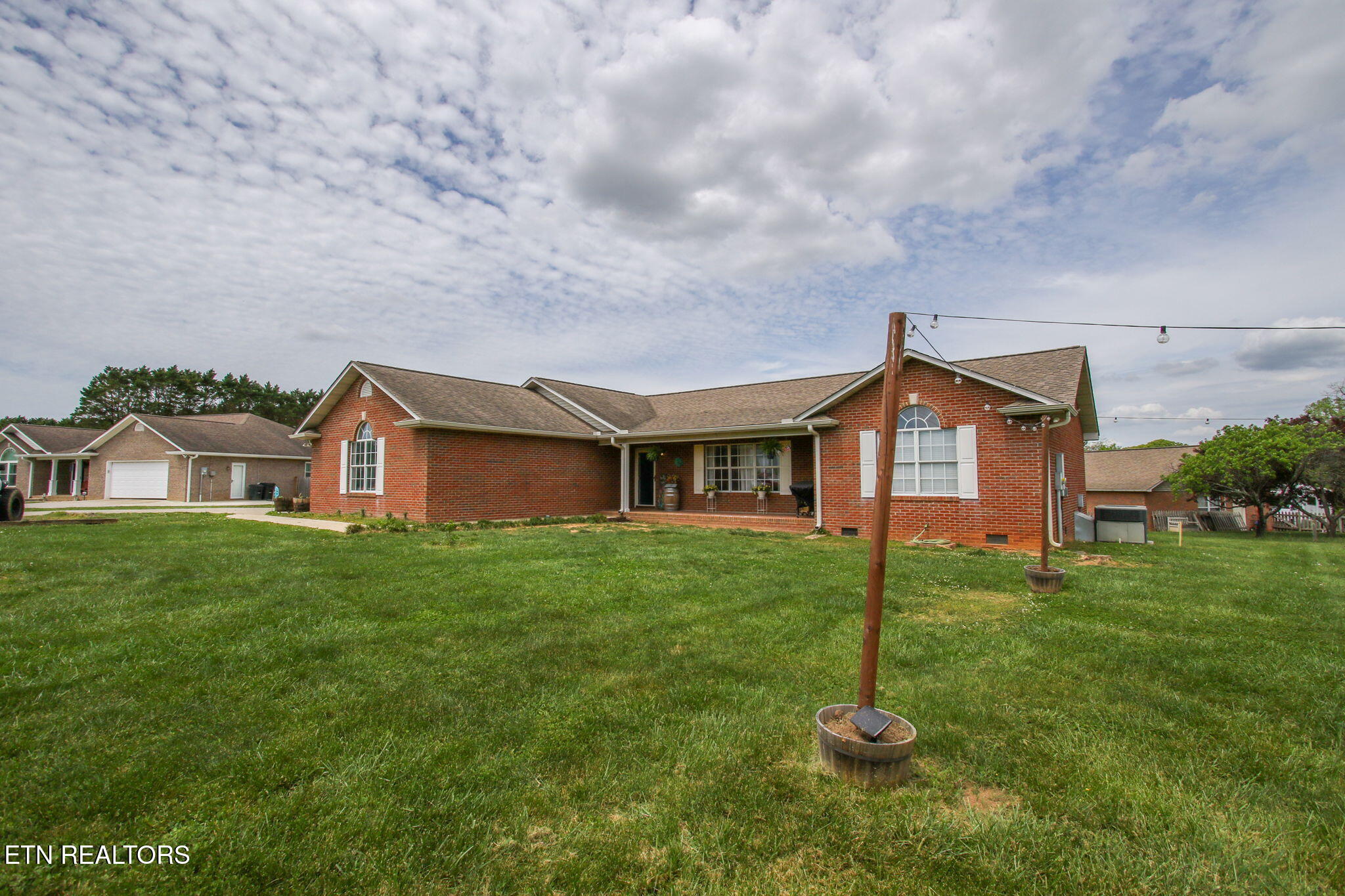 3909 Tuckaleechee Pike Maryville, TN 37804 - Photo 36 of 37 Yard