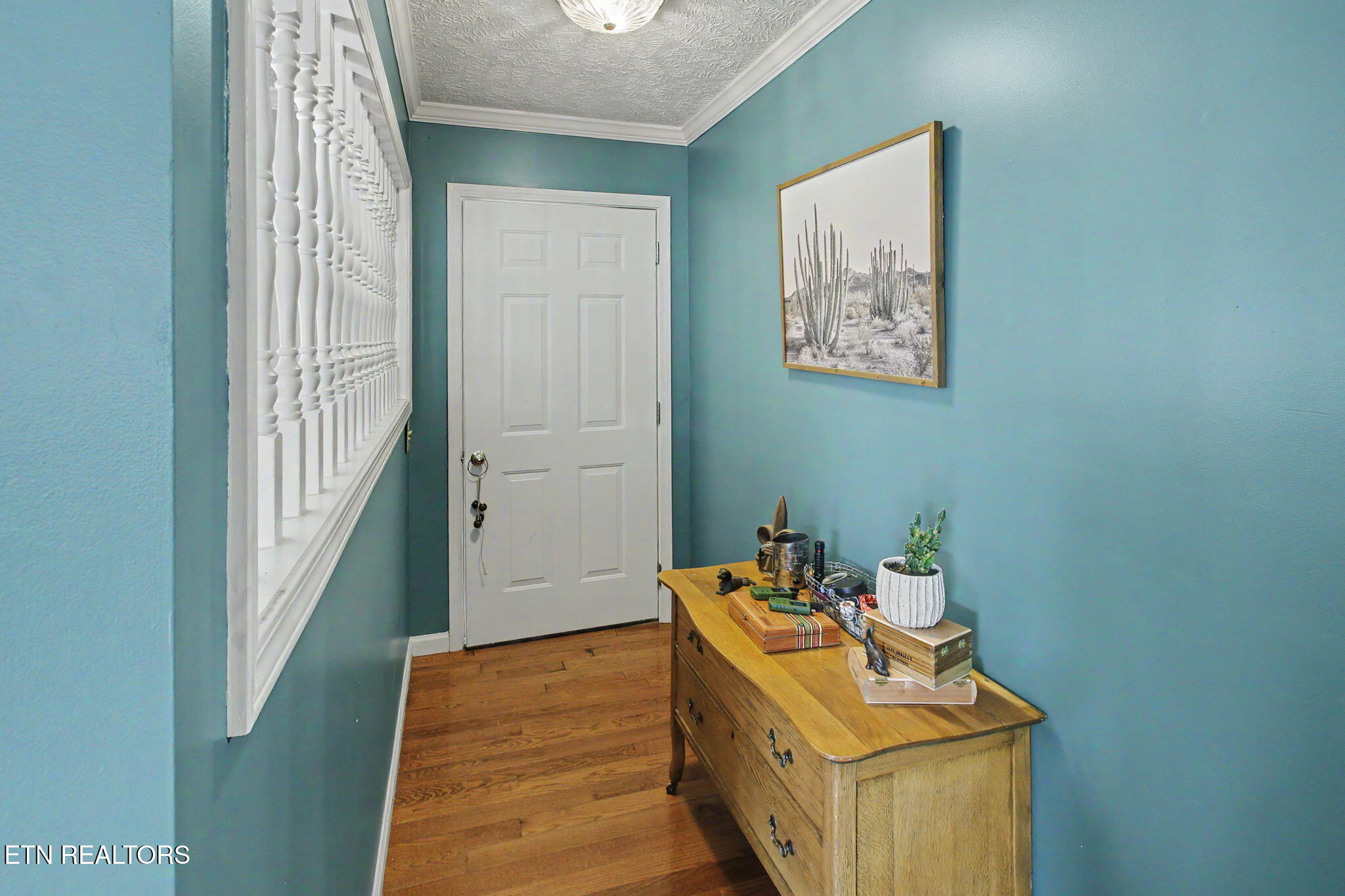 3909 Tuckaleechee Pike Maryville, TN 37804 - Photo 8 of 37 Foyer