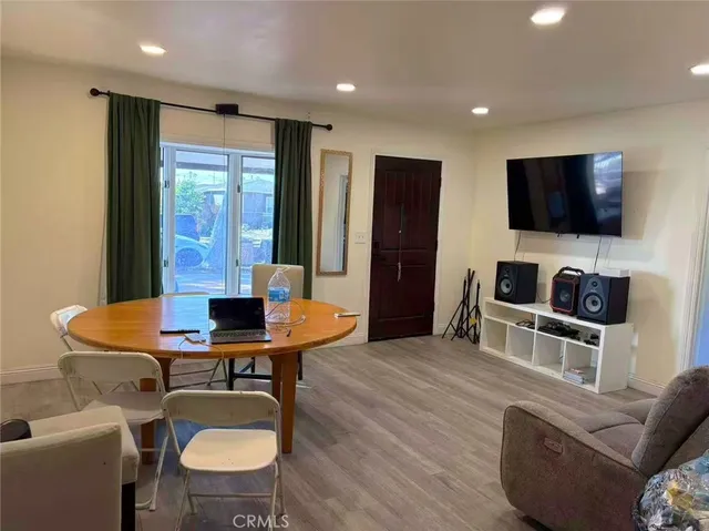 $995,000 | 1105 East Walnut Avenue, Fullerton, CA 92831