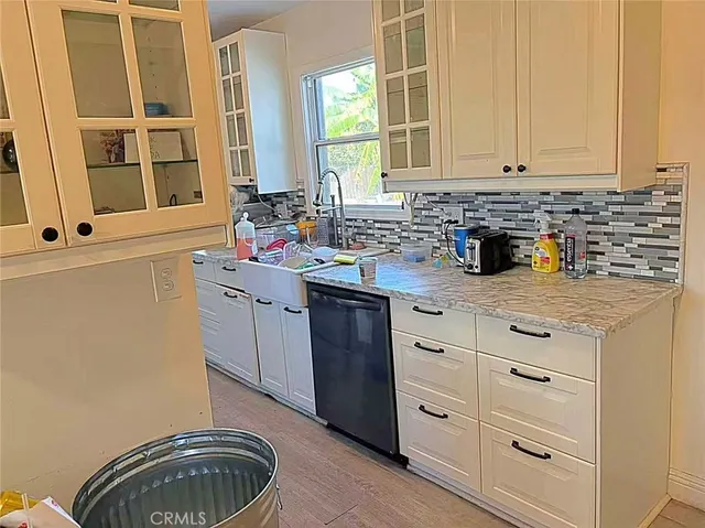 $995,000 | 1105 East Walnut Avenue, Fullerton, CA 92831