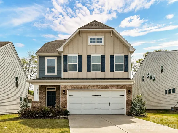 $515,000 | 3869 Ctr Pl Drive, Harrisburg, NC 28075