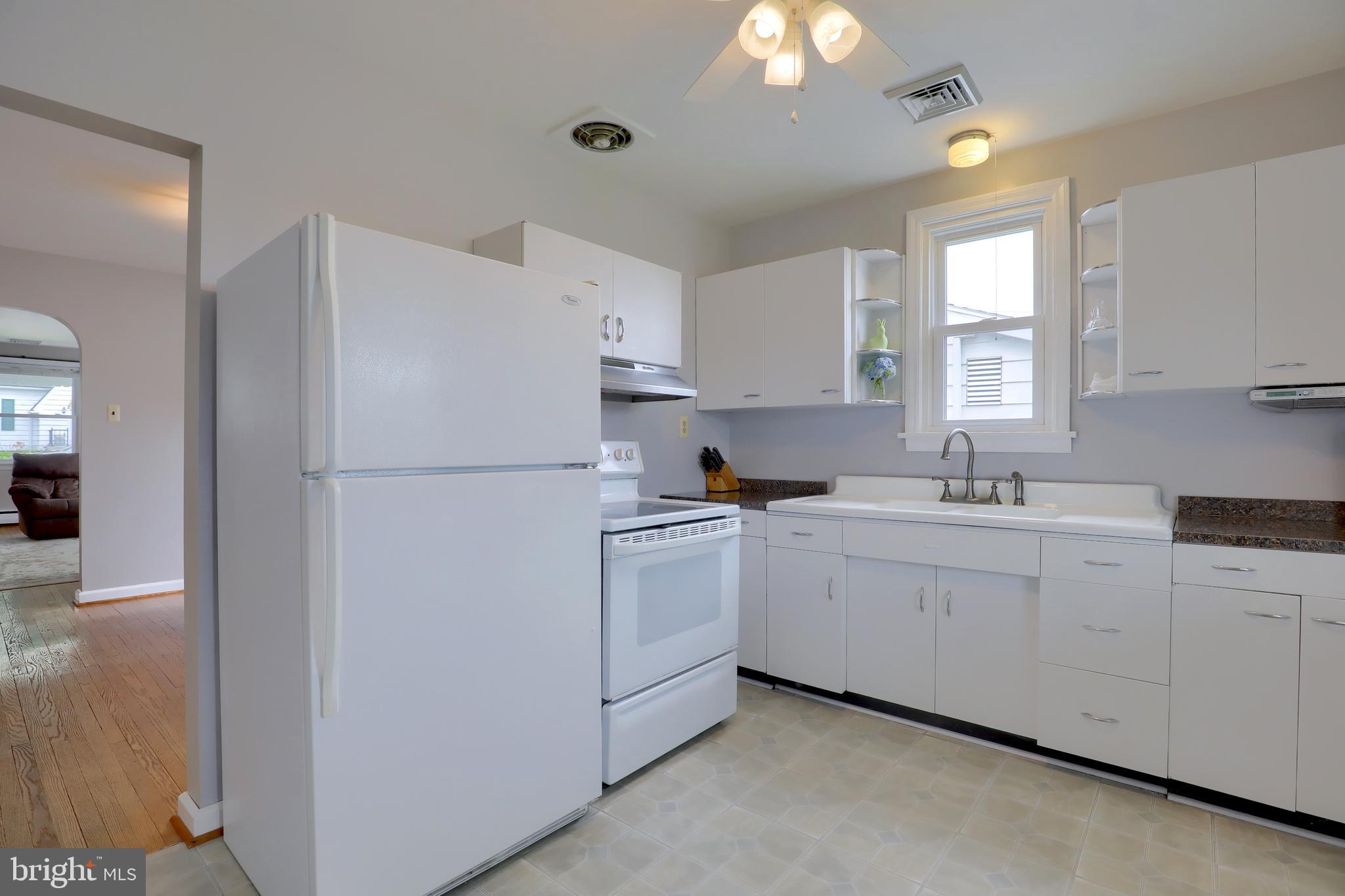 65 North Walnut Street Spring Grove, PA 17362 - Photo 12 of 33 Gallery Image 12