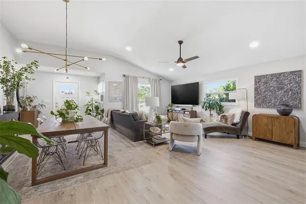 $530,000 | 2739 16th Avenue North, St. Petersburg, FL 33713