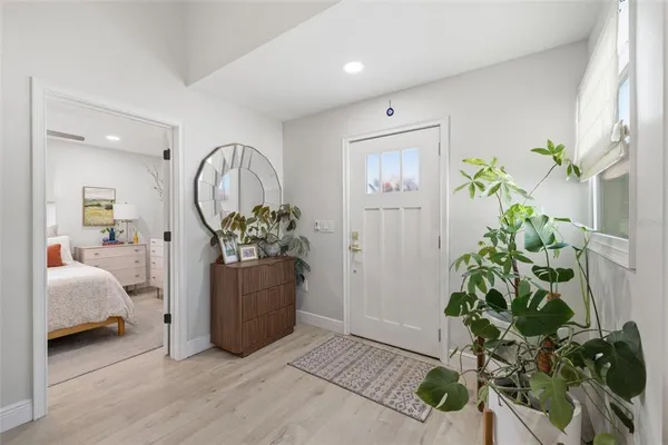 $530,000 | 2739 16th Avenue North, St. Petersburg, FL 33713