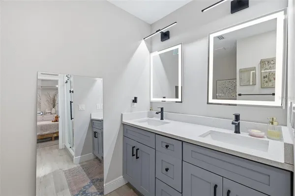 $530,000 | 2739 16th Avenue North, St. Petersburg, FL 33713