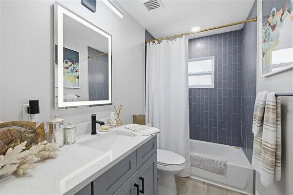 $530,000 | 2739 16th Avenue North, St. Petersburg, FL 33713